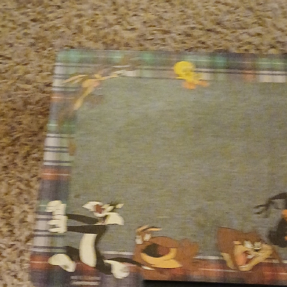 Looney Tunes Lap Desk - Picture 3 of 6